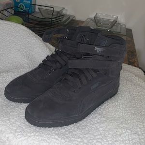 All Grey Puma Contact Hightop , size 10.5 Men’s (Suede)